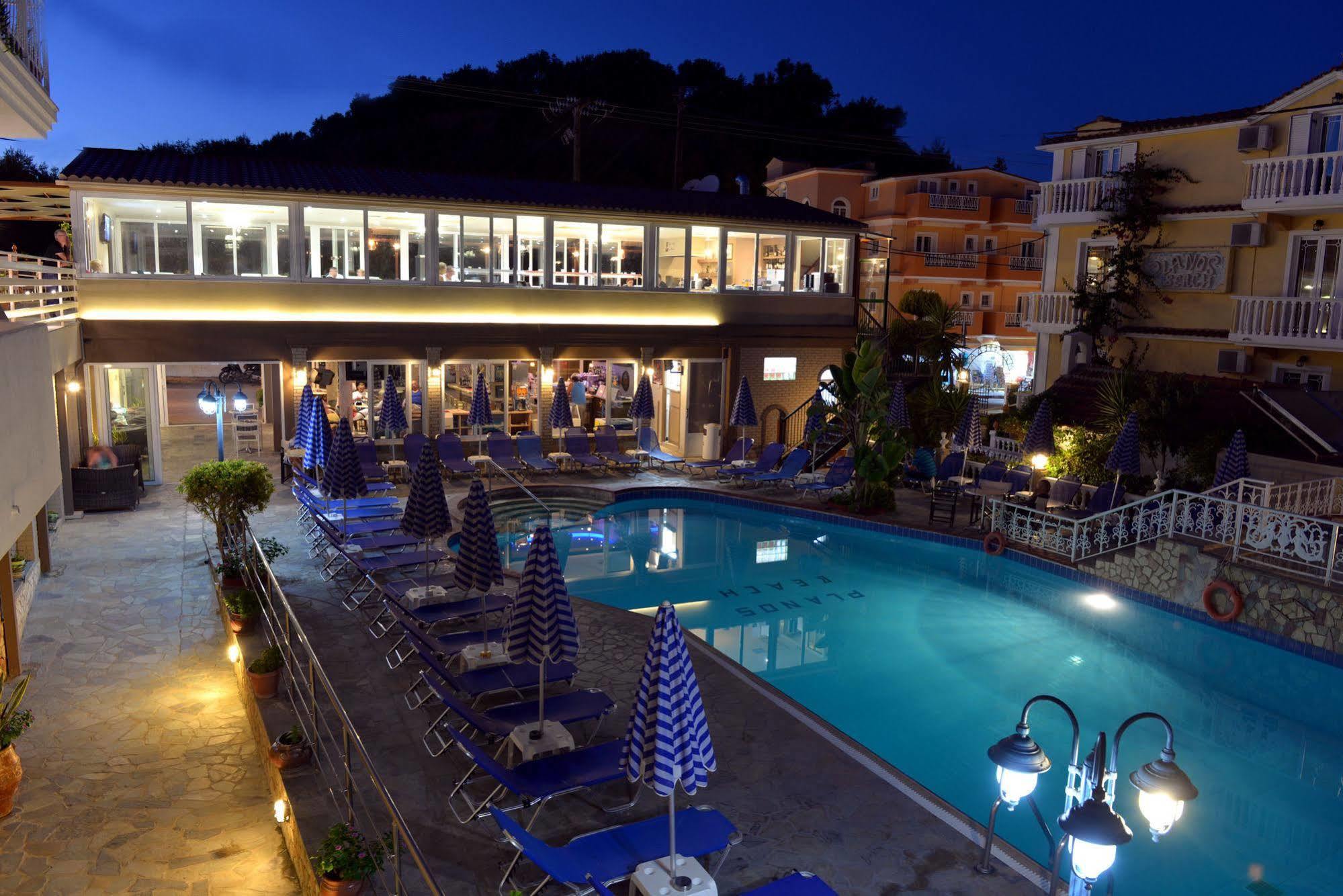 Hotel Planos Beach Hotel 4*